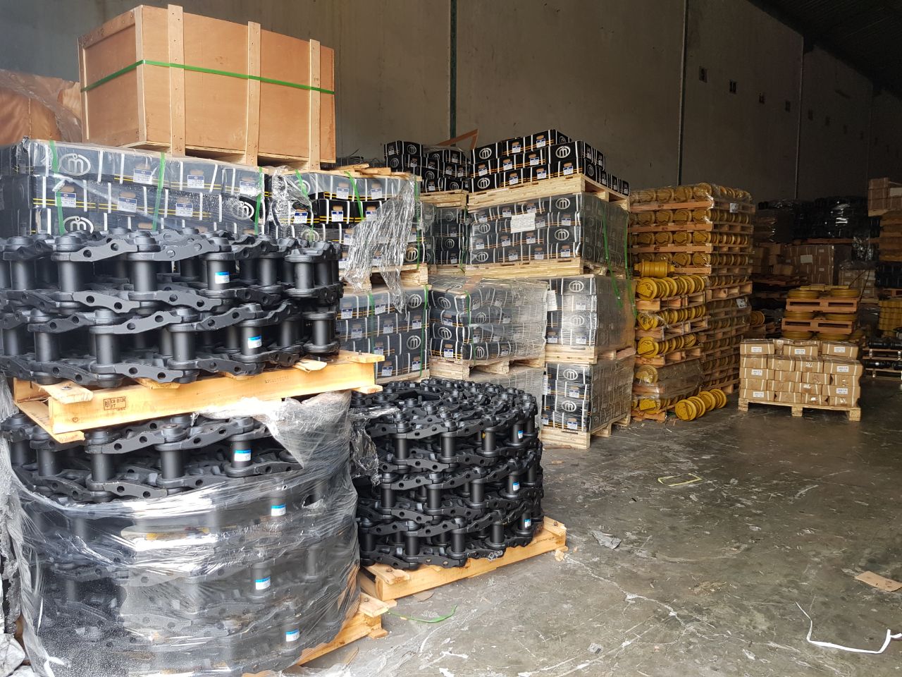 DISTRIBUTOR UNDERCARRIAGE 